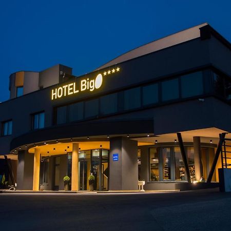 Hotel Biga Zavidovici Buitenkant foto