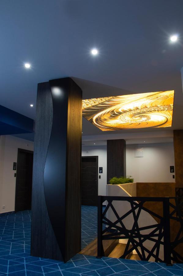 Hotel Biga Zavidovici Buitenkant foto